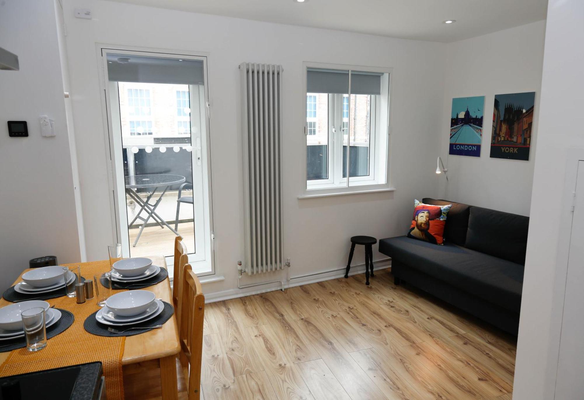 New Luxury Apartments In Central London Next To Shops, Cafes, Bars & Metro Exteriör bild
