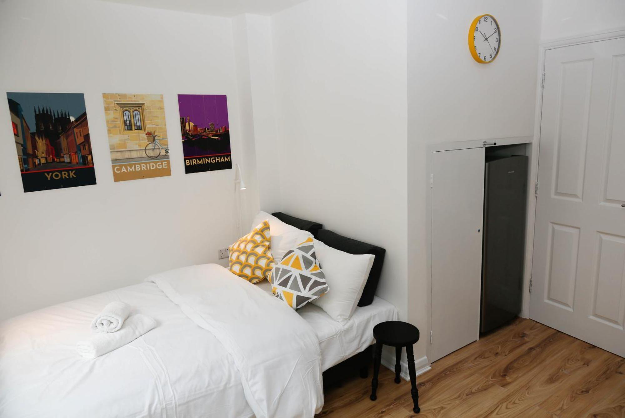 New Luxury Apartments In Central London Next To Shops, Cafes, Bars & Metro Exteriör bild