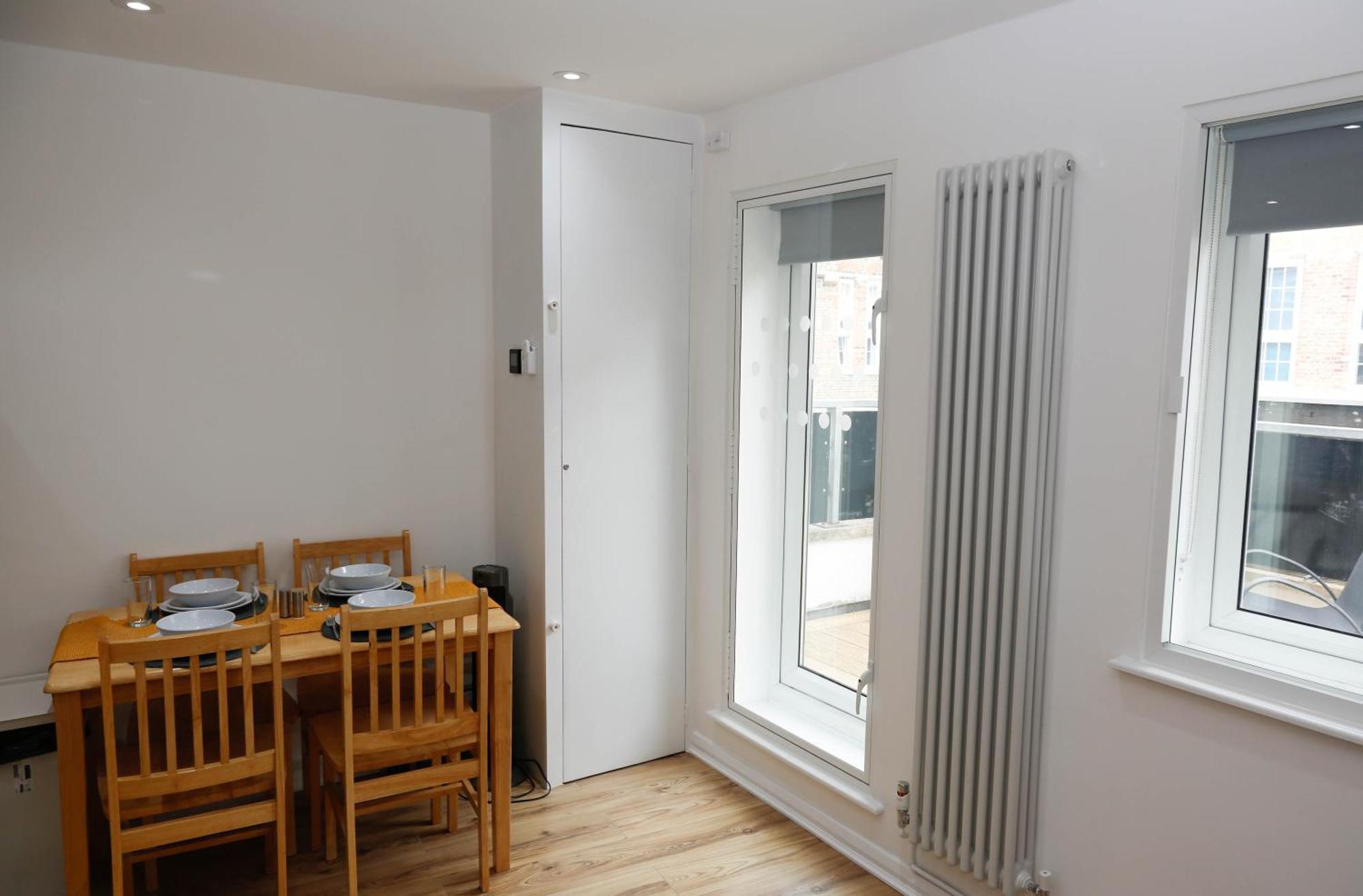 New Luxury Apartments In Central London Next To Shops, Cafes, Bars & Metro Exteriör bild