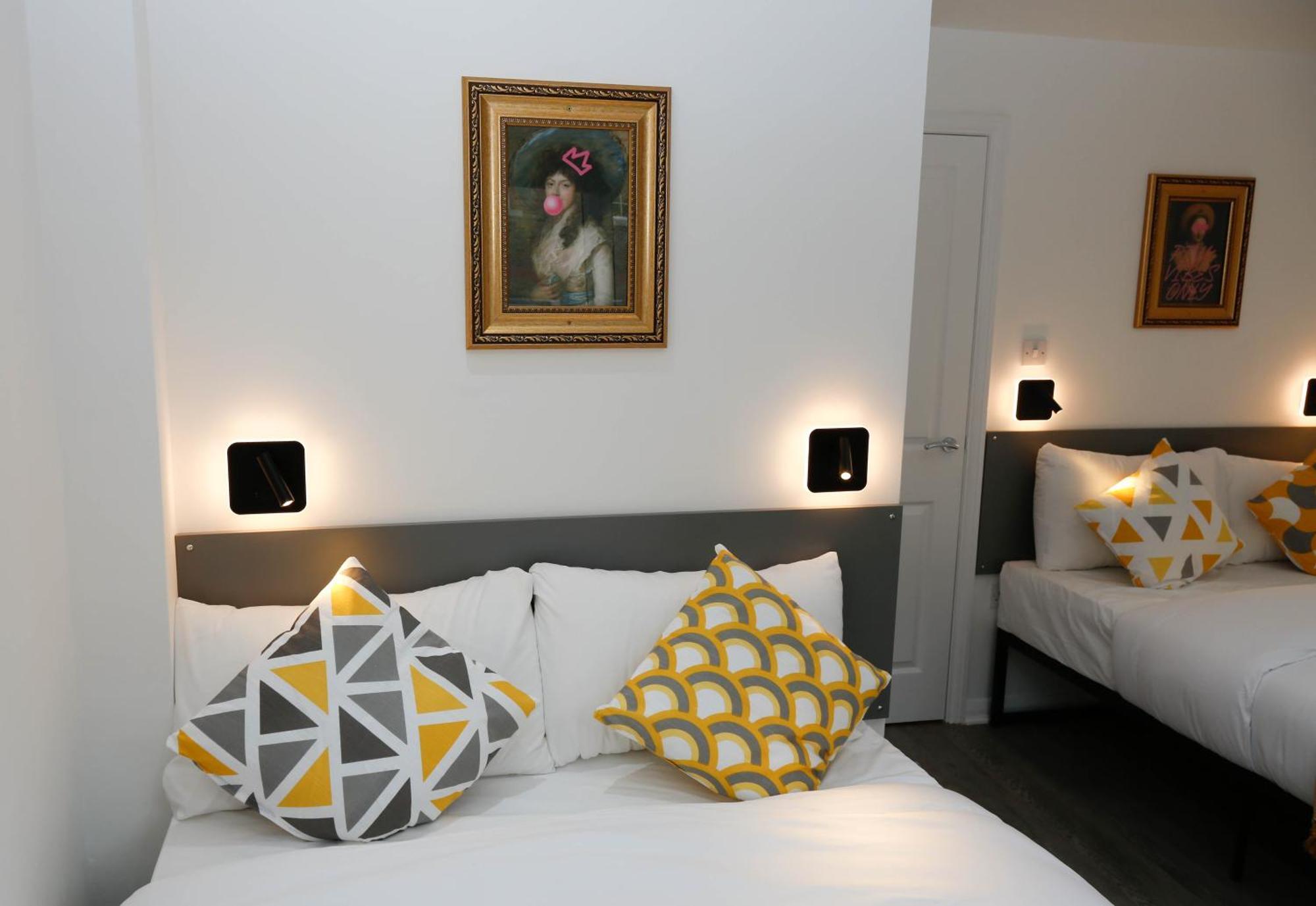 New Luxury Apartments In Central London Next To Shops, Cafes, Bars & Metro Exteriör bild