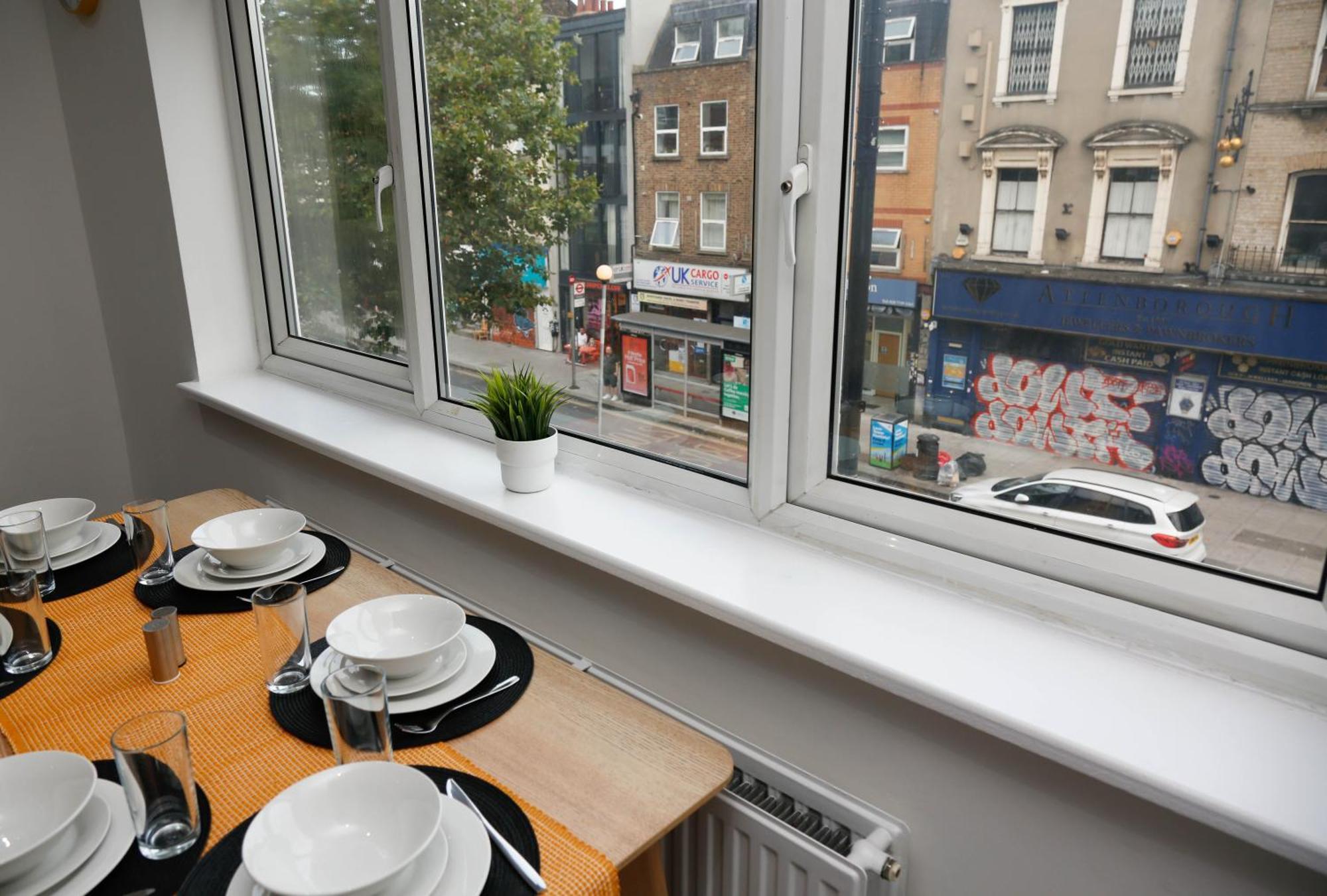 New Luxury Apartments In Central London Next To Shops, Cafes, Bars & Metro Exteriör bild